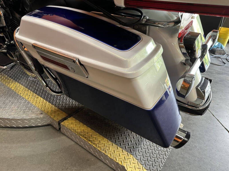 2007 Harley-Davidson® FLHTCU - Electra Glide® U
