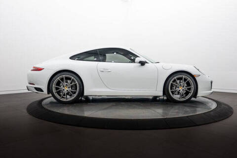 2017 Porsche 911 Carrera