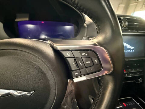 2019 Jaguar F-PACE 30t Prestige