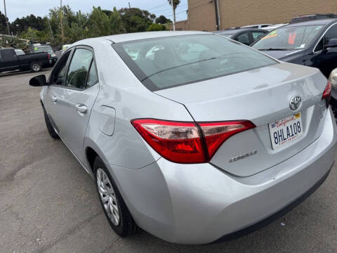 2017 Toyota Corolla LE