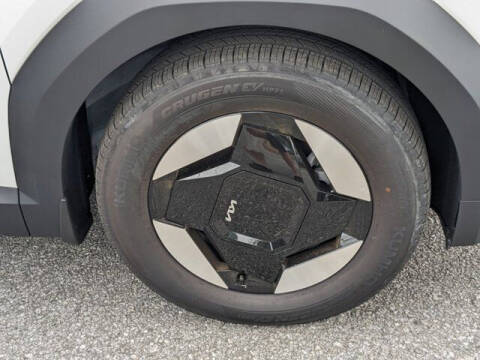 2024 Kia EV9 Light Long Range