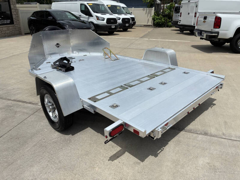 2023 Aluma MC210
