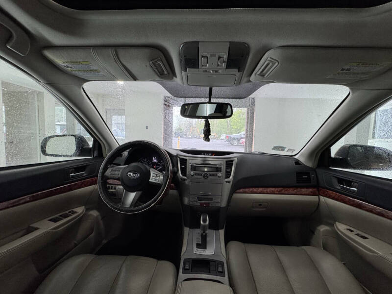 2011 Subaru Outback 2.5i Limited