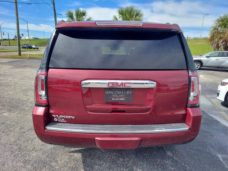 2017 GMC Yukon Denali