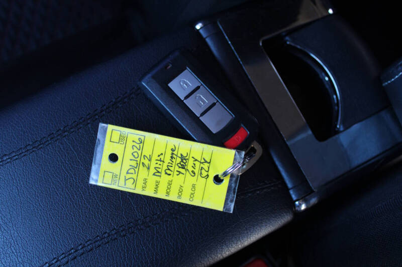 2022 Mitsubishi Mirage SE