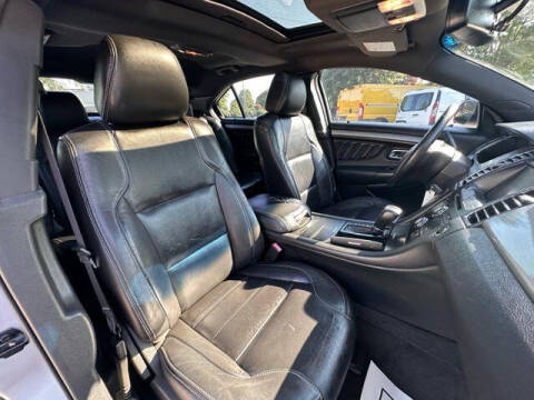 2013 Ford Taurus SEL