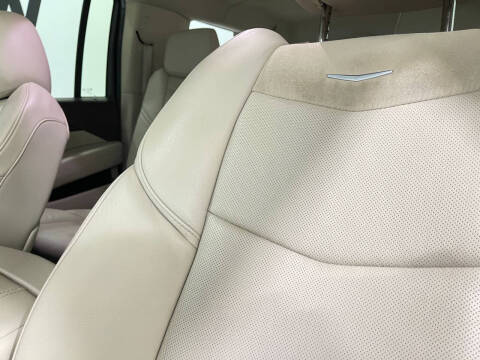 2017 Cadillac Escalade ESV Luxury