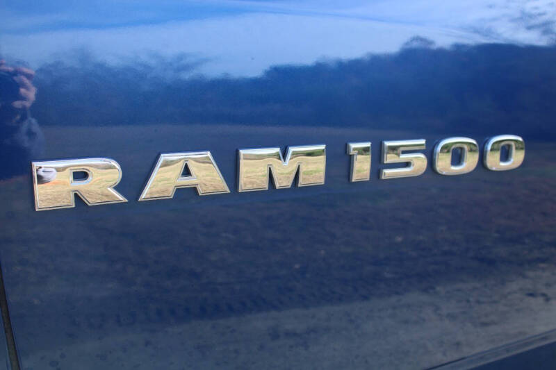 2011 RAM 1500 ST