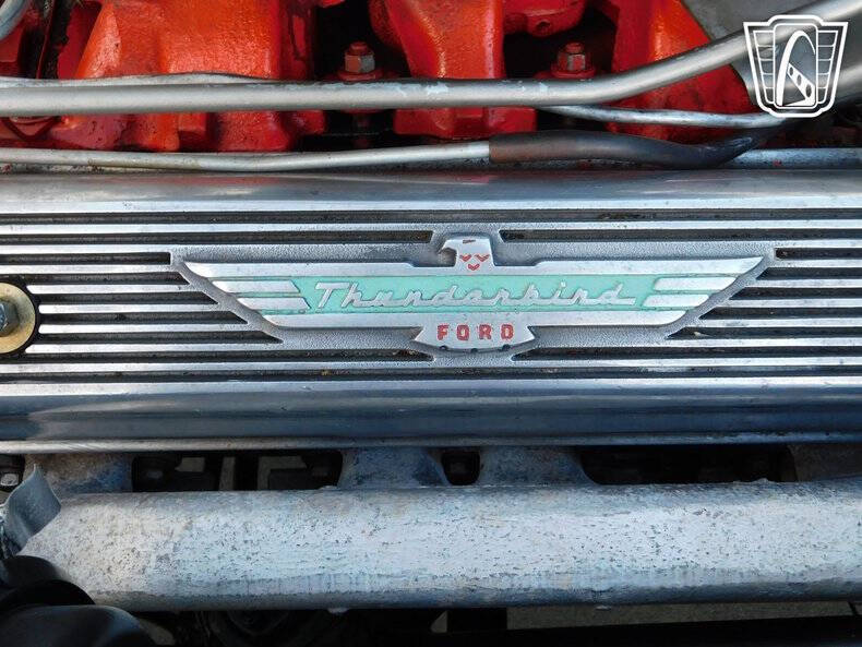 1957 Ford Thunderbird