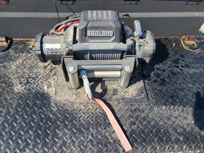 2020 Fabrique Car Trailer