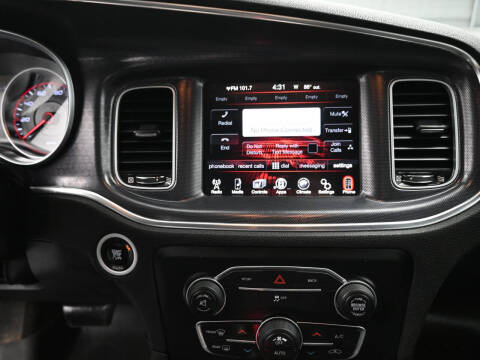 2015 Dodge Charger SXT