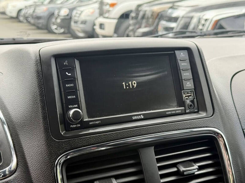 2013 Dodge Grand Caravan R/T