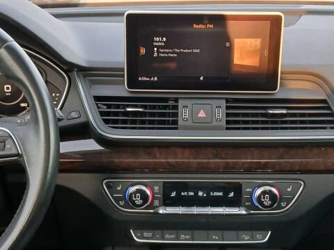 2019 Audi Q5 quattro Premium Plus 45 TFSI