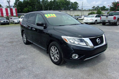 2015 Nissan Pathfinder for sale at Auto Mart Rivers Ave - Moncks Corner in Moncks Corner SC