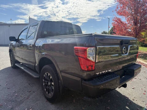 2017 Nissan Titan Platinum Reserve