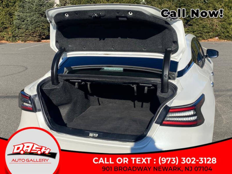 2021 Nissan Maxima 3.5 SV