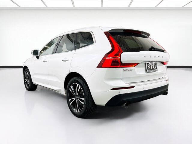 2021 Volvo XC60 T5 Momentum