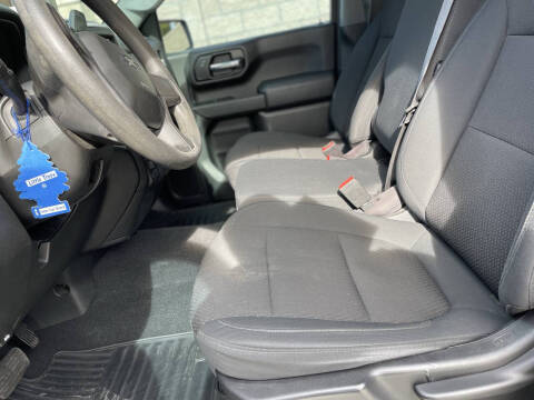 2020 Chevrolet Silverado 1500 Custom