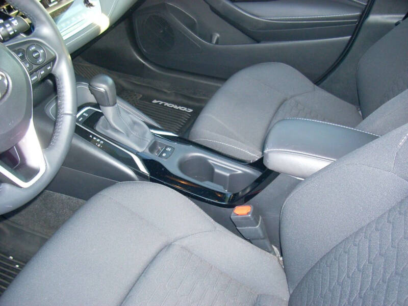 2022 Toyota Corolla Hatchback SE