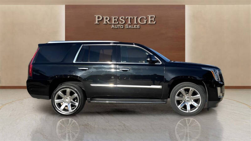 2020 Cadillac Escalade Luxury