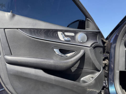 2017 Mercedes-Benz E-Class E 300