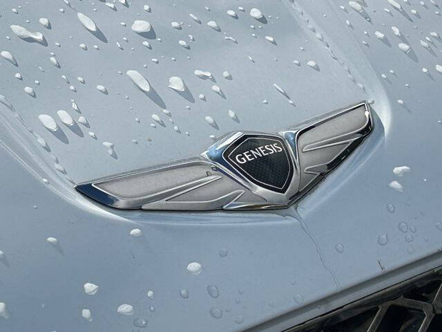 2025 Genesis GV70 2.5T Standard