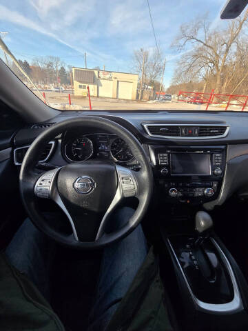 2015 Nissan Rogue SV