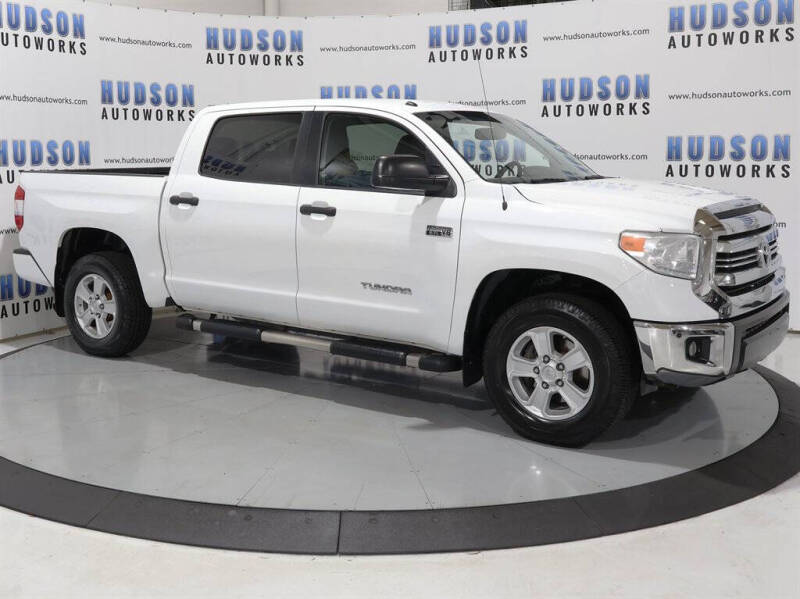 2017 Toyota Tundra SR5