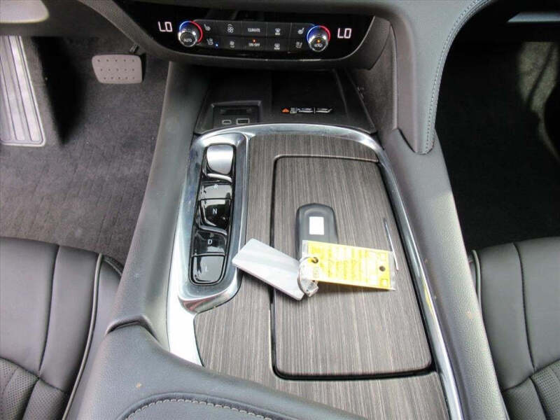 2024 Buick Enclave Avenir