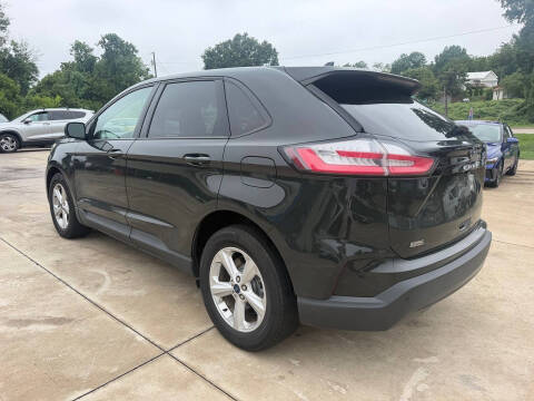 2022 Ford Edge SE