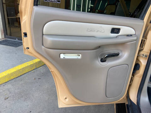 2001 GMC Yukon Denali