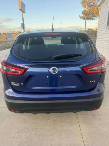 2020 Nissan Rogue Sport S