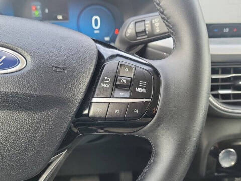 2024 Ford Escape Hybrid Platinum