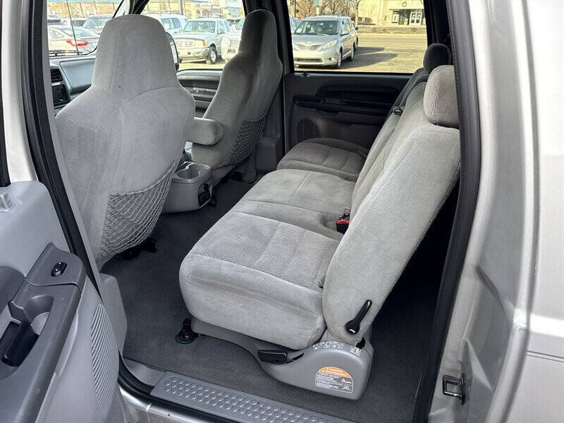 2003 Ford Excursion XLT