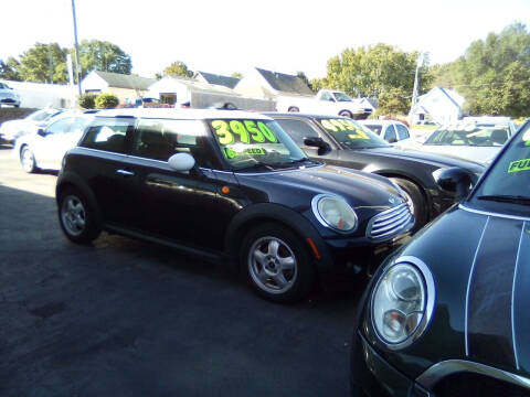 2007 MINI Cooper for sale at AA Auto Sales in Independence MO