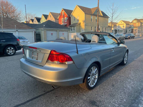 2009 Volvo C70 T5