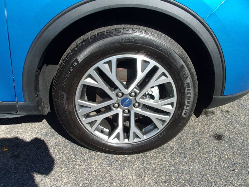 2021 Ford Escape SEL