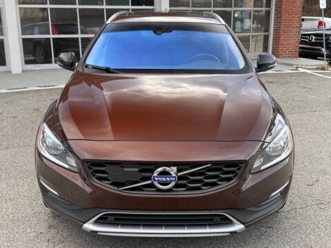 2018 Volvo V60 Cross Country T5 Premier