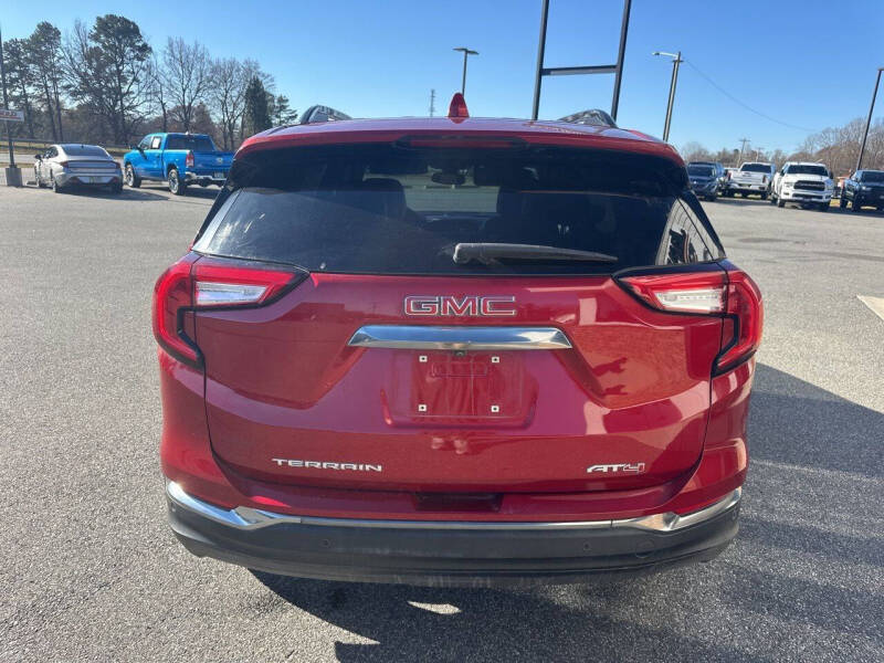 2023 GMC Terrain AT4