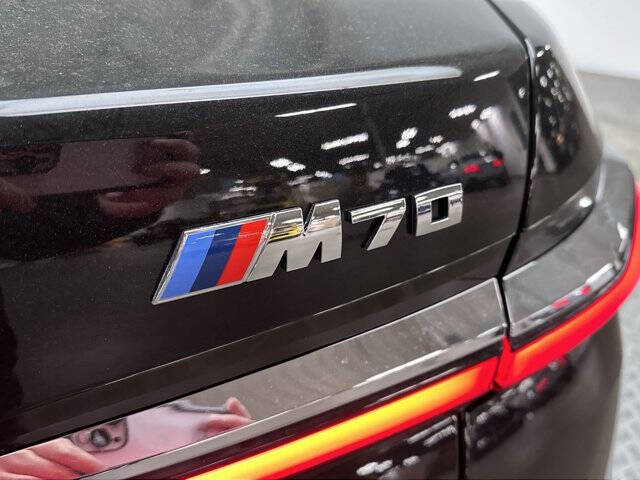 2024 BMW i7 M70