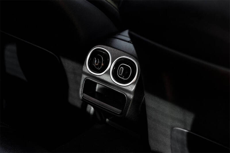 2022 Mercedes-Benz C-Class C 300