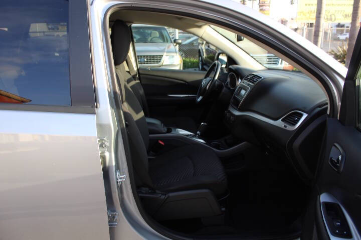 2018 Dodge Journey SE