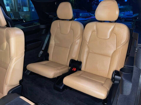 2018 Volvo XC90 T8 eAWD Inscription