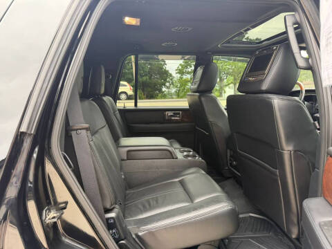 2016 Lincoln Navigator Select