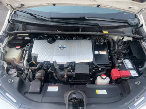 2016 Toyota Prius Two