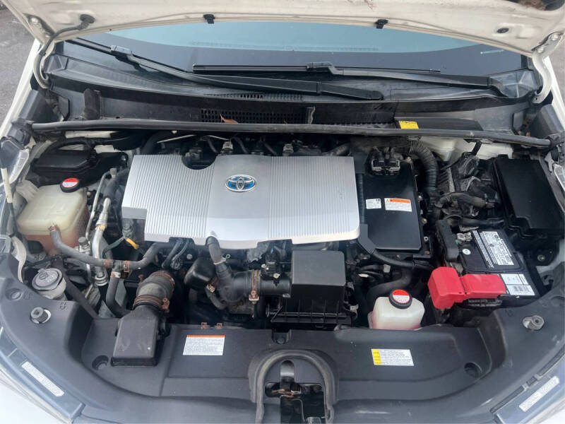 2016 Toyota Prius Two