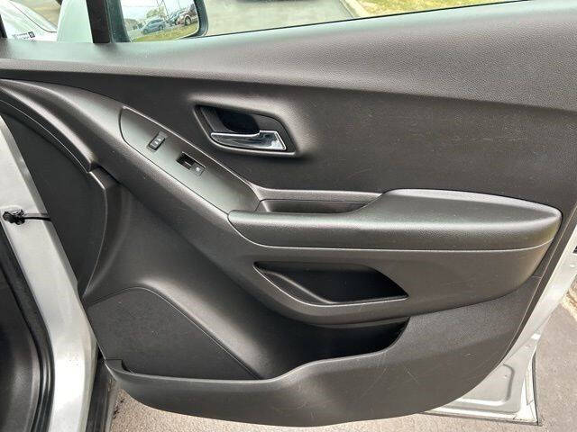 2021 Chevrolet Trax LS