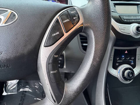 2012 Hyundai Elantra GLS