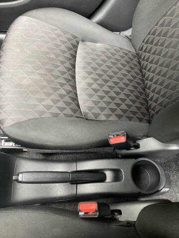 2022 Mitsubishi Mirage LE