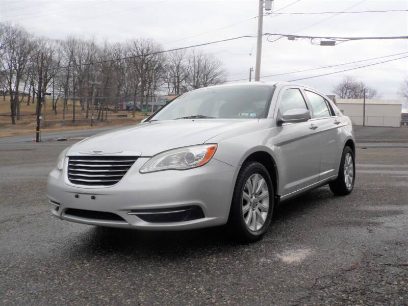 2011 Chrysler 200 for sale at Recovery Team USA in Slatington PA